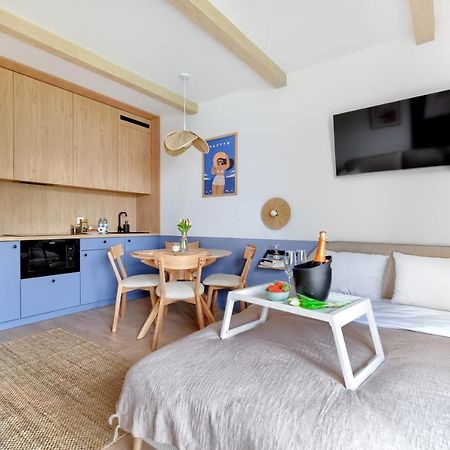 סופוט Apartamenty 4 Pory Roku- 200M Plaza, Prywatny Parking מראה חיצוני תמונה